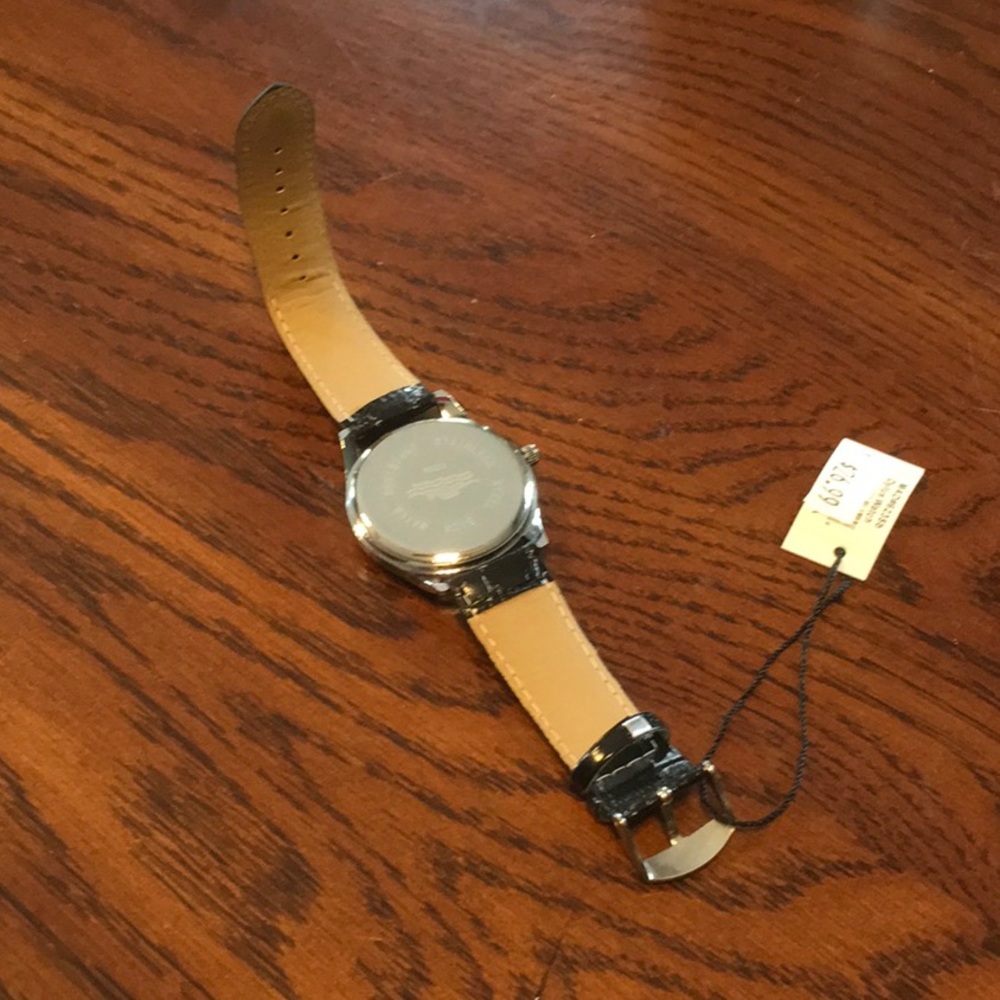 Men’s Watch - Picture 6 of 8